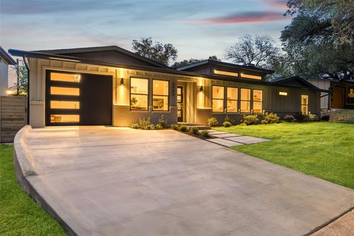 4906 Enchanted Ln, Austin, TX, 78745-1713 | Card Image