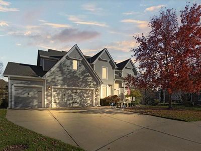 View of front of house with a garage | Image 3