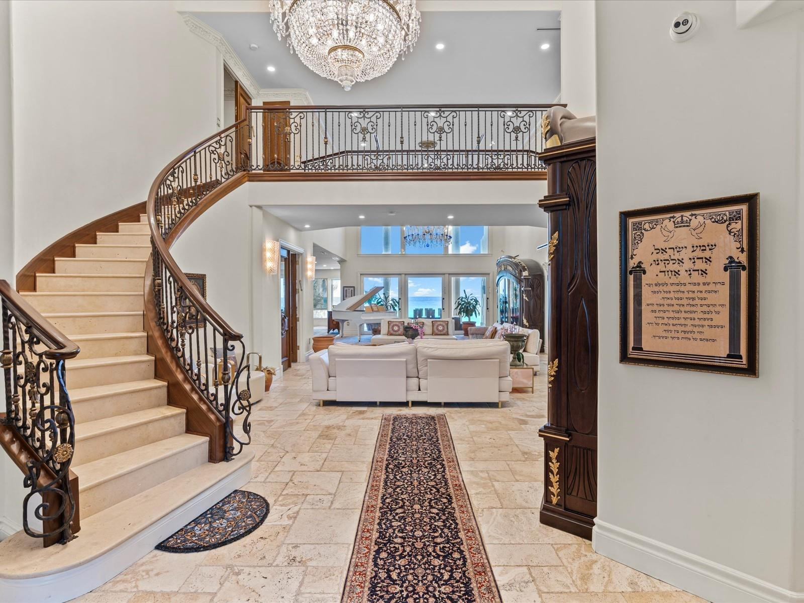 Residential Lease in Golden Beach 5