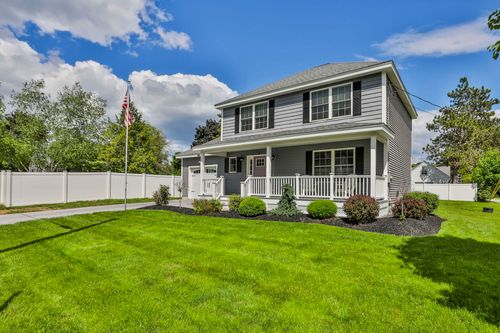 413 Reed St, Manchester, NH, 03102-2729 | Card Image