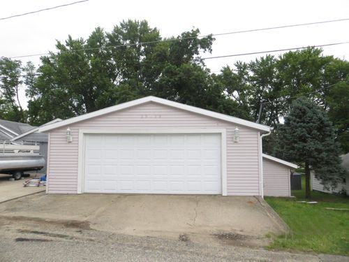 25012 Kenneth Avenue, Edwardsburg, MI, 49112 | Card Image