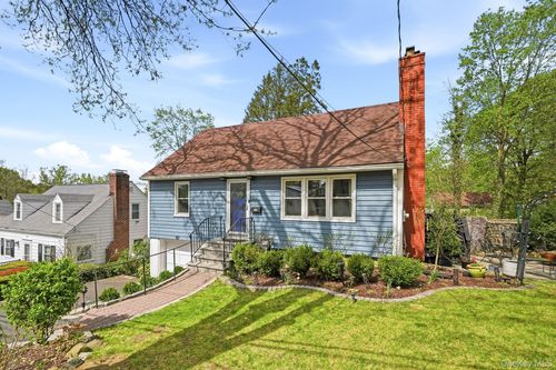 87 Lakeview Ave, Hartsdale, NY, 10530-2530 | Card Image