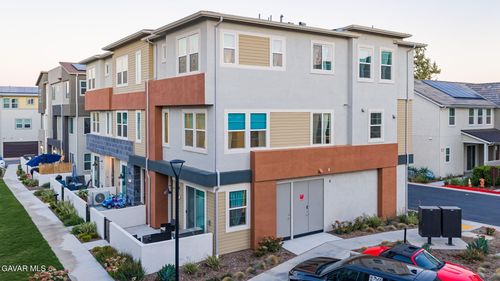 27131 Observation Ct, Valencia, CA, 91381-2197 | Card Image