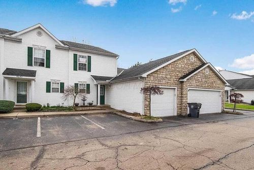 12d-4651 Hobson Dr, Columbus, OH, 43228-6483 | Card Image