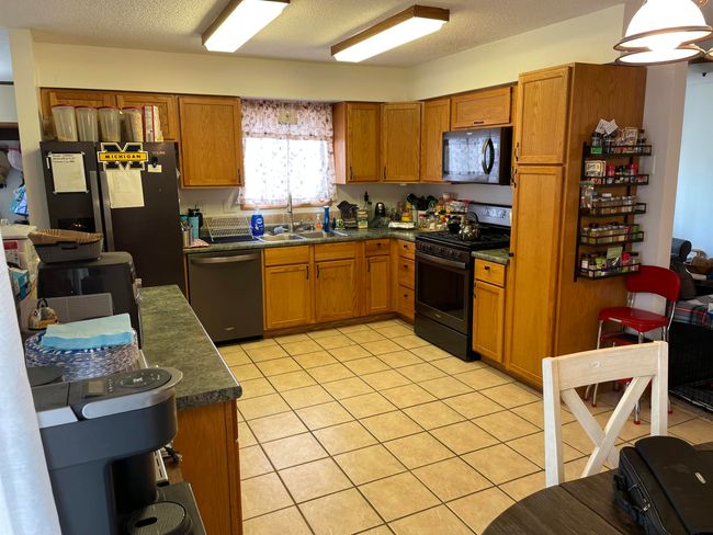 617 Apache Dr, House other with 4 bedrooms, 2 bathrooms and null parking in Fremont MI | Image 13