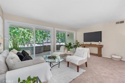 22125 Caminito Vino, Laguna Hills, CA, 92653-1632 | Card Image