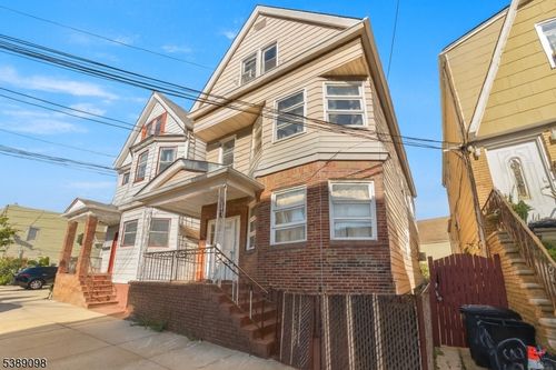 36 6th St, Harrison, NJ, 07029-1808 | Card Image