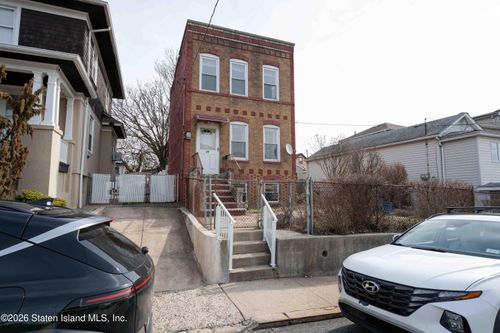 29 Windom Avenue, Staten Island, NY, 10305 | Card Image