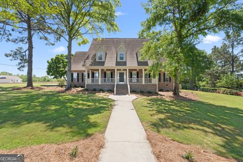 1300 Kermit Dr, Statesboro, GA, 30458-3854 | Card Image