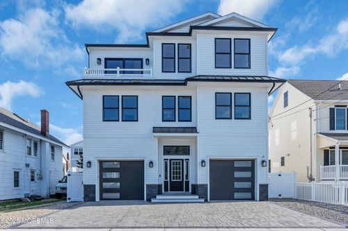 55 H St, Seaside Park, NJ, 08752-1522 | Card Image