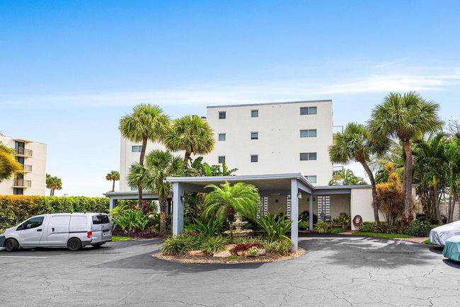 APT-304 - 1206 S Lake Dr, Condo with 2 bedrooms, 2 bathrooms and null parking in Lantana FL | Image 34