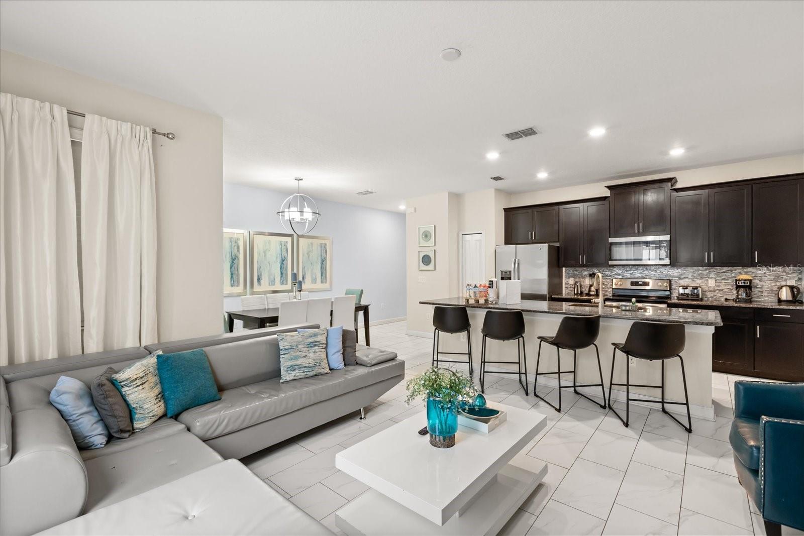 Residential in DAVENPORT 5