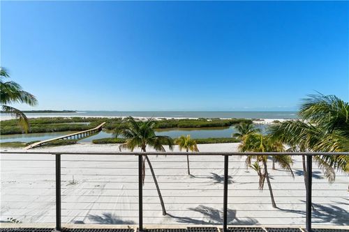 8124 Estero Blvd, FORT MYERS BEACH, FL, 33931-5043 | Card Image