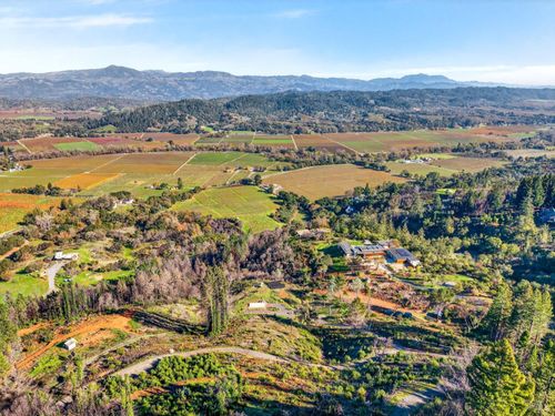 8201 W Dry Creek Road, Healdsburg, CA, 95448 | Card Image