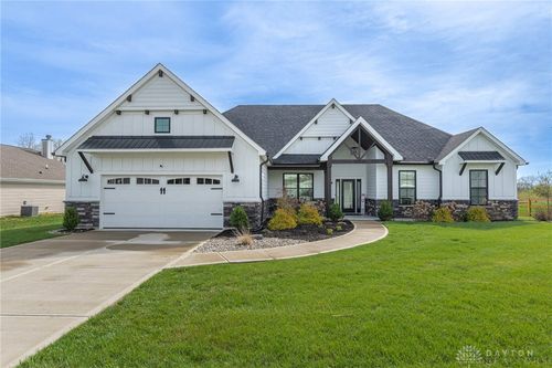 103 Mound Builder Place, Carlisle, OH, 45005 | Card Image