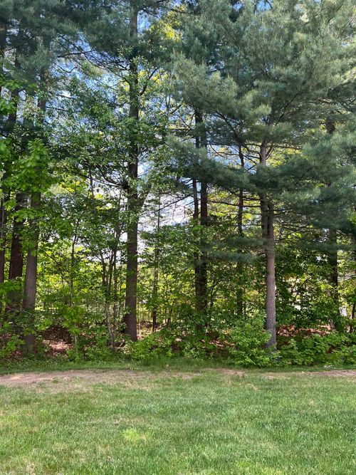 1-1 Peach St, Concord, NH, 03301-5288 | Card Image