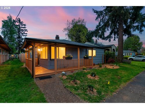 3716 Se 70th Ave, Portland, OR, 97206-2522 | Card Image