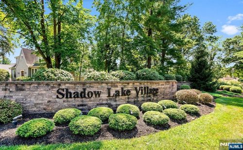 93 Lexington Ct, Holmdel, NJ, 07733-2764 | Card Image