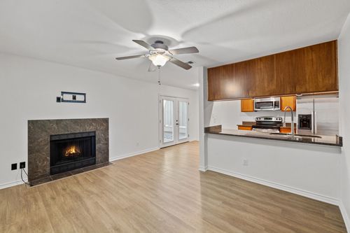 19-6700 Cooper Ln, Austin, TX, 78745-3970 | Card Image