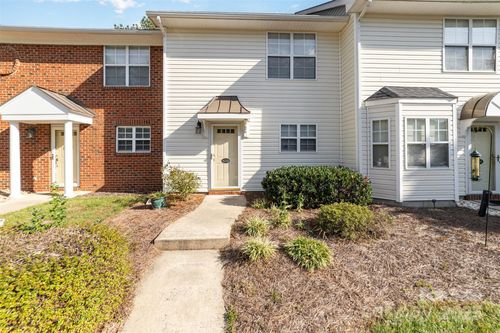 4220 Melrose Club Dr, Matthews, NC, 28105-7628 | Card Image