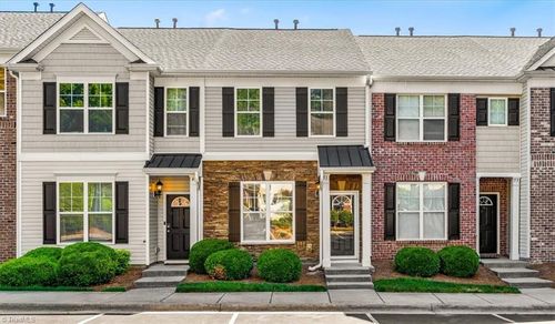 51 Ledger Stone Ln, Greensboro, NC, 27407-4199 | Card Image