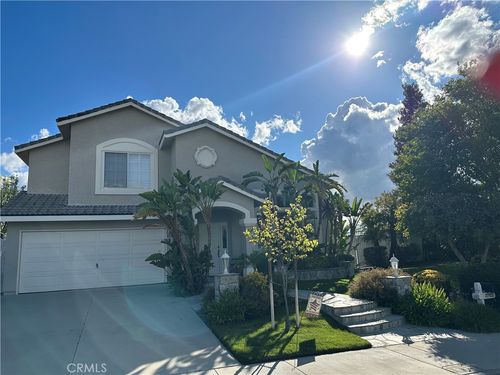 20122 Gina Ct, Saugus, CA, 91350-3838 | Card Image