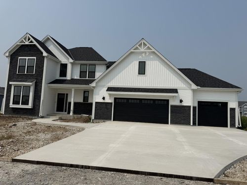 1704 Whalen Dr, Oconomowoc, WI, 53066 | Card Image