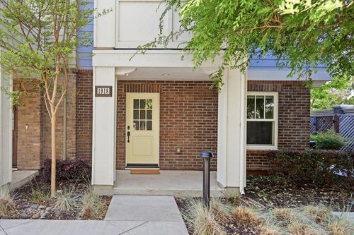 1918 Stella St, Mountain View, CA, 94043-2784 | Card Image