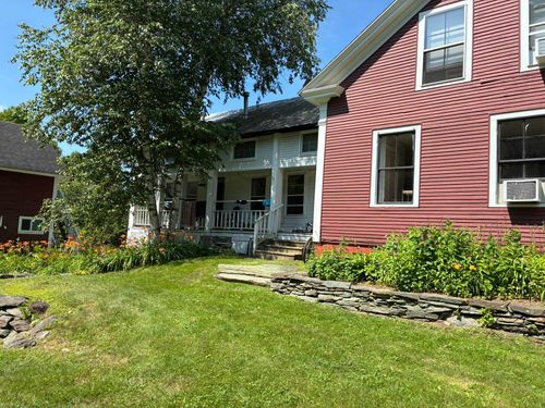 38 Sunset St, Stowe, VT, 05672-5297 | Card Image