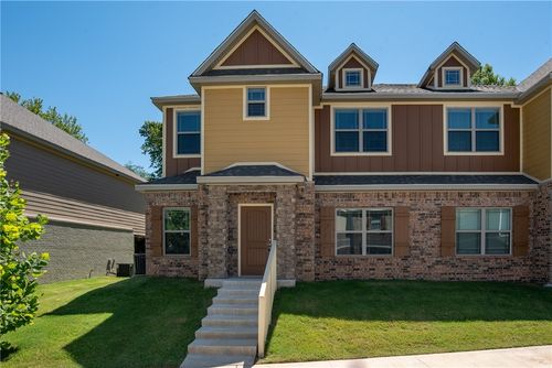 1324 Corsica Room 2 Drive, Fayetteville, AR, 72704 | Card Image