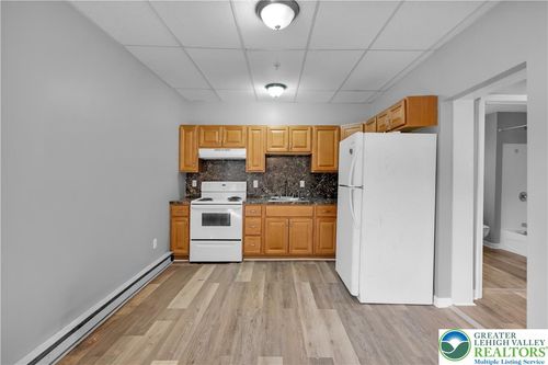 4-1500 Washington St, EASTON, PA, 18042-4735 | Card Image