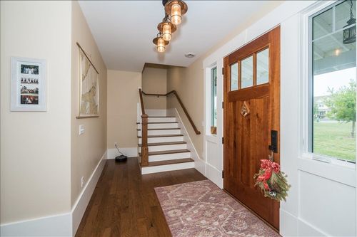 2718 Northridge Dr, Duluth, MN, 55811 | Card Image