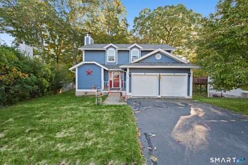 22 Running Brook Road, Waterbury, CT, 06704 | Card Image