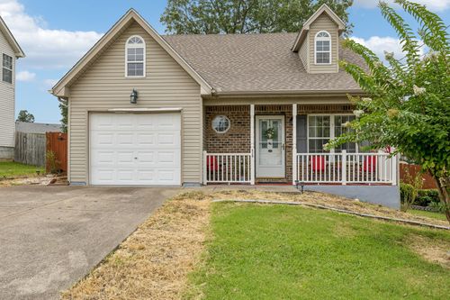 920 Sky Valley Trl, Smyrna, TN, 37167-7800 | Card Image