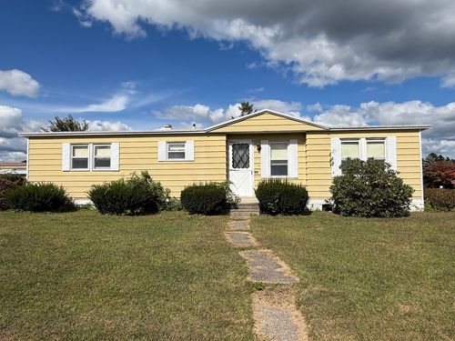 2 Jeffrey Ln, Westfield, MA, 01085-1164 | Card Image