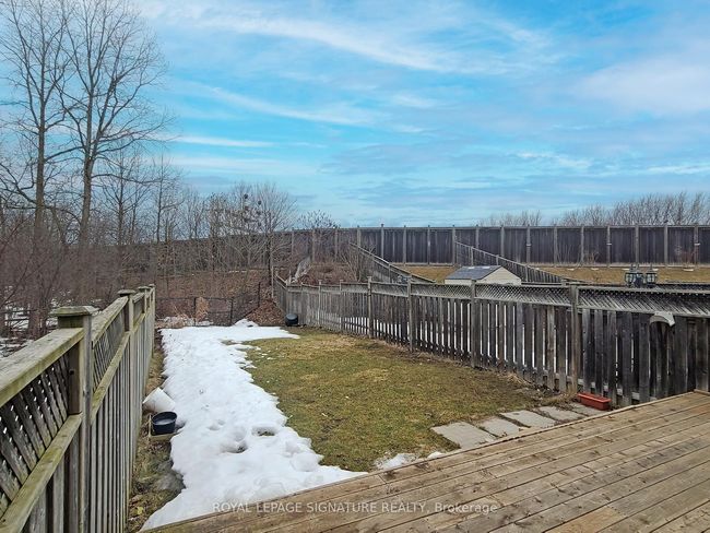321 Bussel Cres, House attached with 3 bedrooms, 3 bathrooms and 2 parking in Milton ON | Image 46