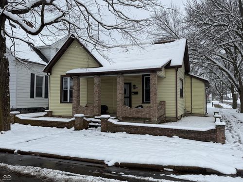 828 S West St, Shelbyville, IN, 46176-2440 | Card Image