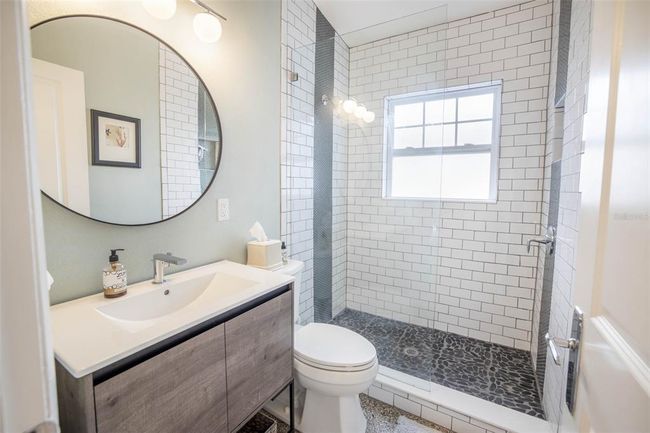 15804 3 Rd St E, House other with 2 bedrooms, 2 bathrooms and null parking in REDINGTON BEACH FL | Image 11