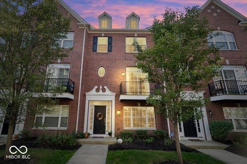 unit-2-11910 Riley Dr, Zionsville, IN, 46077-7222 | Card Image