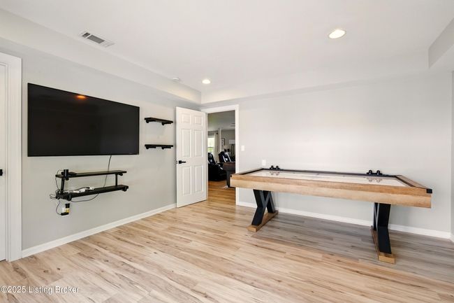 1717 Stricker Rd, House other with 5 bedrooms, 5 bathrooms and null parking in Memphis IN | Image 23