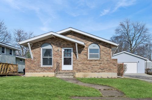 203 Clark St, MONROE CENTER, IL, 61052-9803 | Card Image