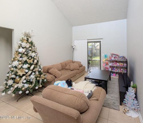 2416 Seabury Pl N, Jacksonville, FL, 32246-9717 | Card Image