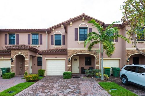 108 Se 34th Ter, Homestead, FL, 33033-7480 | Card Image