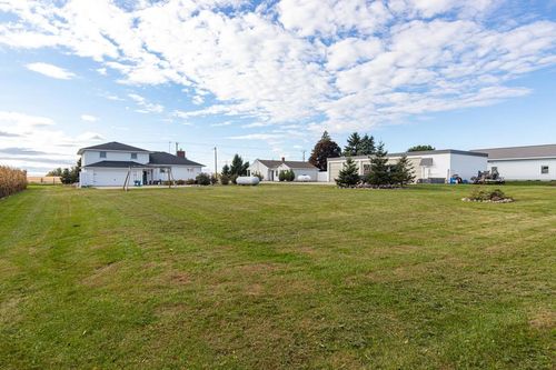 N5598 State Rd 47, Black Creek, WI, 54106 | Card Image