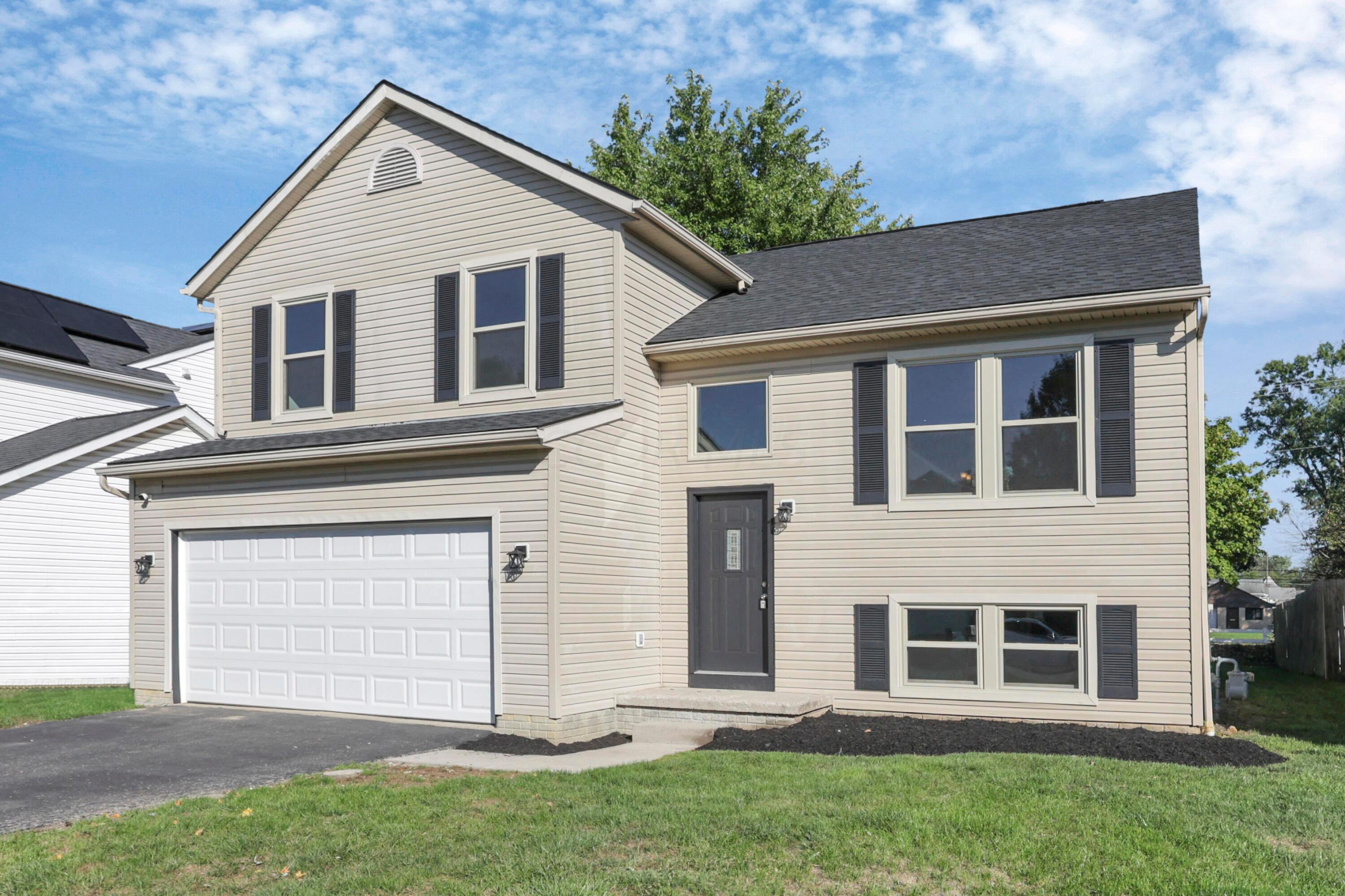Hardman Dr, Galloway, OH 43119