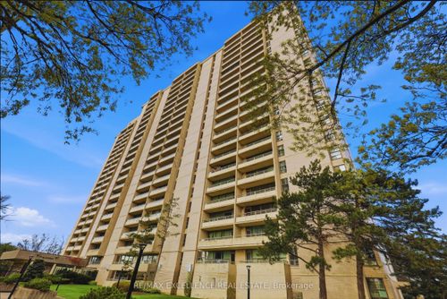1701-360 Ridelle Ave, York, ON, M6B1K1 | Card Image