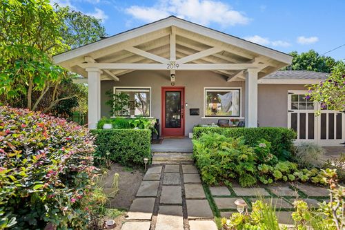 2019 Gillespie Street, Santa Barbara, CA, 93101 | Card Image