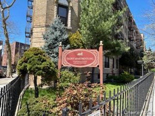 3-j-83-52 Talbot St, Kew Gardens, NY, 11415-3567 | Card Image