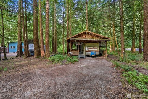 1111 Alder Ln, Maple Falls, WA, 98266 | Card Image