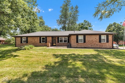 5853 Tulip Dr, Brownsburg, IN, 46112-8603 | Card Image